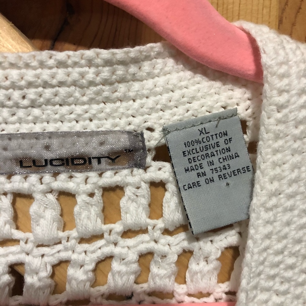 Lucidity button sweater - Picture 4 of 4